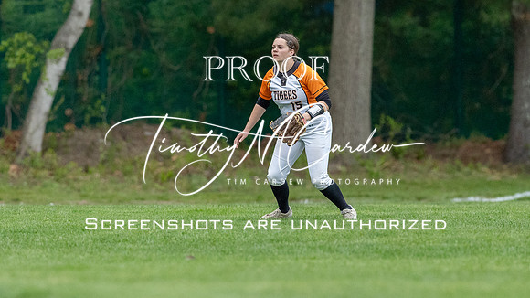 Ipswich vs Hamilton-Wenham Girls HS Varsity Softball Game 2026_2026-05-13_06-16-55_1K7A8214_@TimCardew_2026