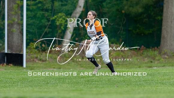 Ipswich vs Hamilton-Wenham Girls HS Varsity Softball Game 2026_2026-05-13_06-16-56_1K7A8216_@TimCardew_2026