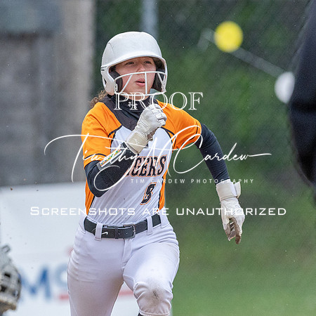 Ipswich vs Hamilton-Wenham Girls HS Varsity Softball Game 2026_2026-05-13_06-21-11_1K7A8267_@TimCardew_2026