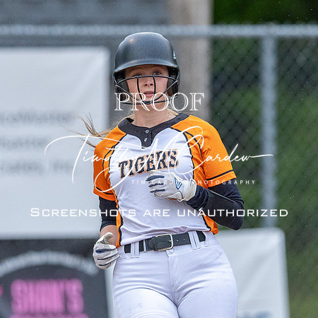 Ipswich vs Hamilton-Wenham Girls HS Varsity Softball Game 2026_2026-05-13_06-21-56_1K7A8287_@TimCardew_2026