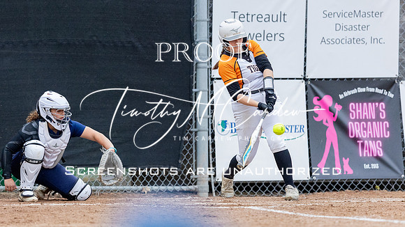 Ipswich vs Hamilton-Wenham Girls HS Varsity Softball Game 2026_2026-05-13_06-22-16_1K7A8290_@TimCardew_2026