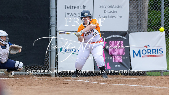 Ipswich vs Hamilton-Wenham Girls HS Varsity Softball Game 2026_2026-05-13_06-23-51_1K7A8345_@TimCardew_2026