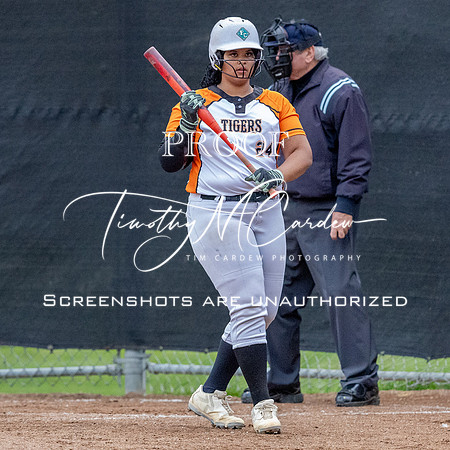 Ipswich vs Hamilton-Wenham Girls HS Varsity Softball Game 2026_2026-05-13_06-46-12_1K7A8507_@TimCardew_2026