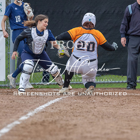 Ipswich vs Hamilton-Wenham Girls HS Varsity Softball Game 2026_2026-05-13_06-47-59_1K7A8564_@TimCardew_2026