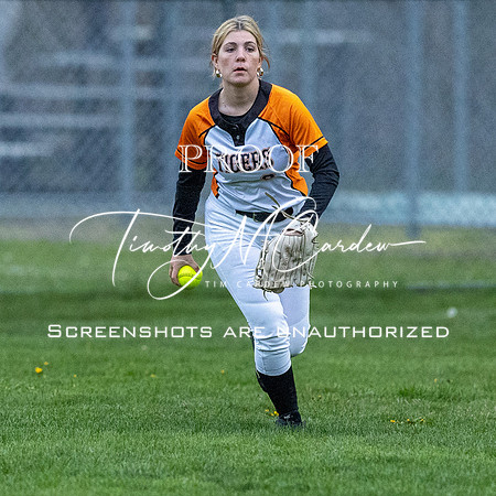 Ipswich vs Hamilton-Wenham Girls HS Varsity Softball Game 2026_2026-05-13_06-55-03_1K7A8627_@TimCardew_2026