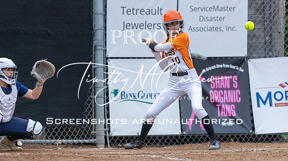 Ipswich vs Hamilton-Wenham Girls HS Varsity Softball Game 2026_2026-05-13_07-02-32_1K7A8780_@TimCardew_2026