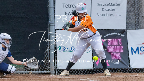Ipswich vs Hamilton-Wenham Girls HS Varsity Softball Game 2026_2026-05-13_07-05-19_1K7A8878_@TimCardew_2026