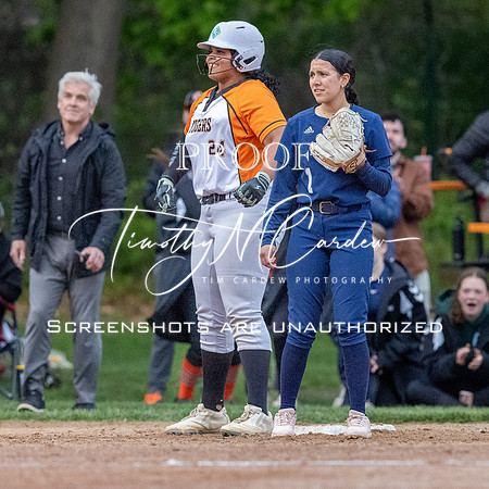 Ipswich vs Hamilton-Wenham Girls HS Varsity Softball Game 2026_2026-05-13_07-05-45_1K7A8913_@TimCardew_2026