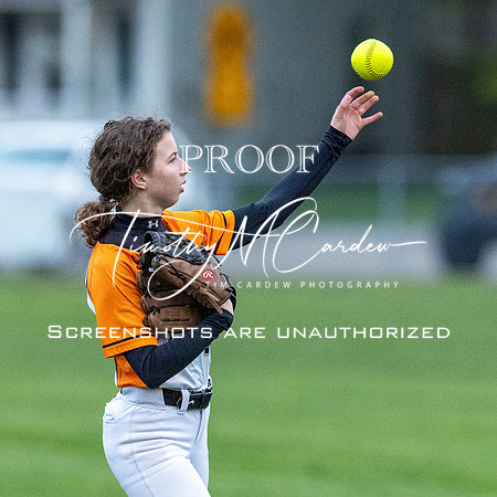 Ipswich vs Hamilton-Wenham Girls HS Varsity Softball Game 2026_2026-05-13_07-08-09_1K7A9007_@TimCardew_2026