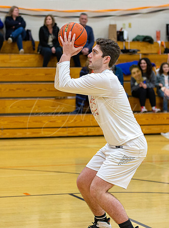 Ipswich vs Stoneham Boys HS Varsity Basketball 2023_02-17_04-43-54_AB5W9043_@TimCardew_2023