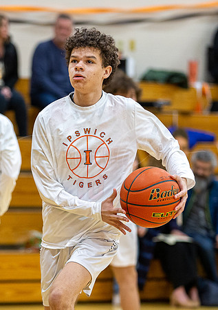Ipswich vs Stoneham Boys HS Varsity Basketball 2023_02-17_04-50-13_AB5W9328_@TimCardew_2023