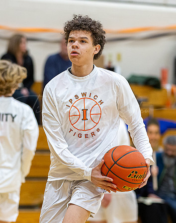 Ipswich vs Stoneham Boys HS Varsity Basketball 2023_02-17_04-50-13_AB5W9329_@TimCardew_2023