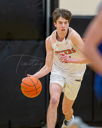 Ipswich vs Stoneham Boys HS Varsity Basketball 2023_02-17_05-23-02_DT7T1776_@TimCardew_2023