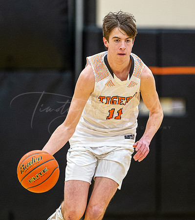 Ipswich vs Stoneham Boys HS Varsity Basketball 2023_02-17_05-23-02_DT7T1778_@TimCardew_2023