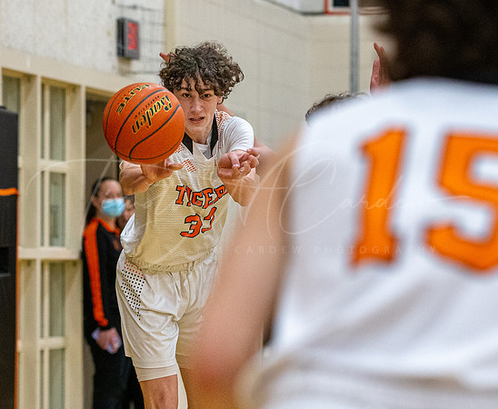 Ipswich vs Stoneham Boys HS Varsity Basketball 2023_02-17_05-33-16_AB5W9879_@TimCardew_2023