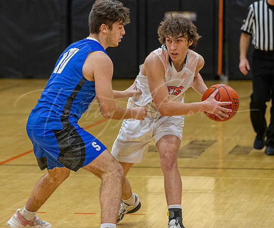 Ipswich vs Stoneham Boys HS Varsity Basketball 2023_02-17_05-39-17_AB5W9967_@TimCardew_2023