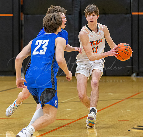 Ipswich vs Stoneham Boys HS Varsity Basketball 2023_02-17_05-41-01_AB5W0008_@TimCardew_2023