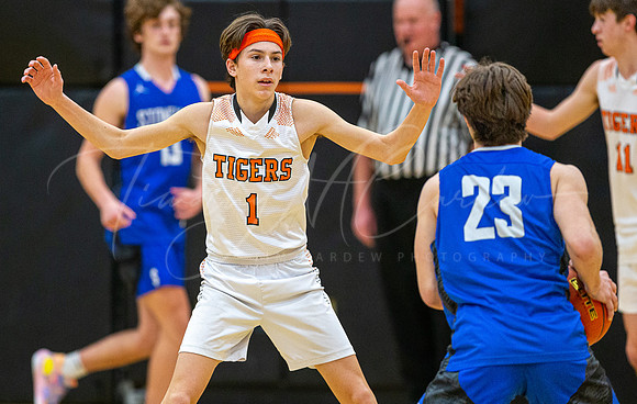 Ipswich vs Stoneham Boys HS Varsity Basketball 2023_02-17_05-41-39_DT7T1962_@TimCardew_2023