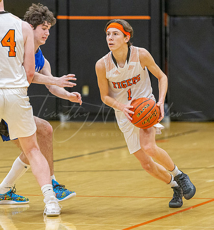 Ipswich vs Stoneham Boys HS Varsity Basketball 2023_02-17_05-45-23_AB5W0088_@TimCardew_2023