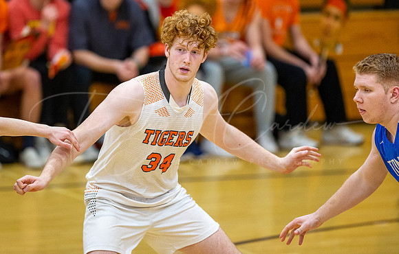 Ipswich vs Stoneham Boys HS Varsity Basketball 2023_02-17_05-55-39_DT7T2149_@TimCardew_2023