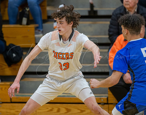 Ipswich vs Stoneham Boys HS Varsity Basketball 2023_02-17_05-59-32_DT7T2336_@TimCardew_2023