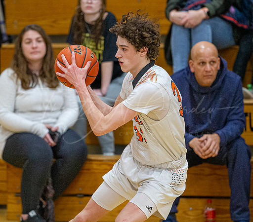 Ipswich vs Stoneham Boys HS Varsity Basketball 2023_02-17_05-59-34_DT7T2342_@TimCardew_2023
