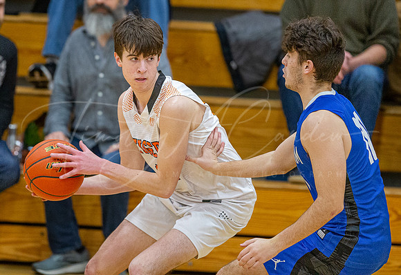 Ipswich vs Stoneham Boys HS Varsity Basketball 2023_02-17_06-00-44_DT7T2414_@TimCardew_2023