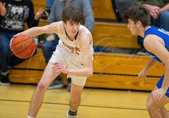 Ipswich vs Stoneham Boys HS Varsity Basketball 2023_02-17_06-00-45_DT7T2420_@TimCardew_2023