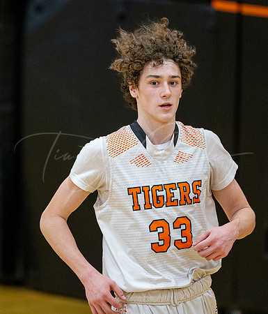 Ipswich vs Stoneham Boys HS Varsity Basketball 2023_02-17_06-01-41_DT7T2493_@TimCardew_2023