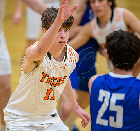 Ipswich vs Stoneham Boys HS Varsity Basketball 2023_02-17_06-01-53_DT7T2495_@TimCardew_2023