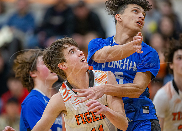 Ipswich vs Stoneham Boys HS Varsity Basketball 2023_02-17_06-08-11_DT7T2662_@TimCardew_2023