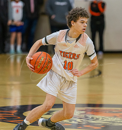 Ipswich vs Stoneham Boys HS Varsity Basketball 2023_02-17_06-17-14_AB5W0405_@TimCardew_2023