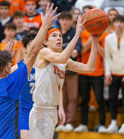 Ipswich vs Stoneham Boys HS Varsity Basketball 2023_02-17_06-20-39_AB5W0502_@TimCardew_2023