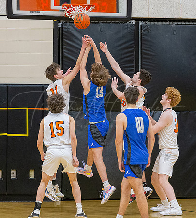 Ipswich vs Stoneham Boys HS Varsity Basketball 2023_02-17_06-32-36_AB5W0712_@TimCardew_2023