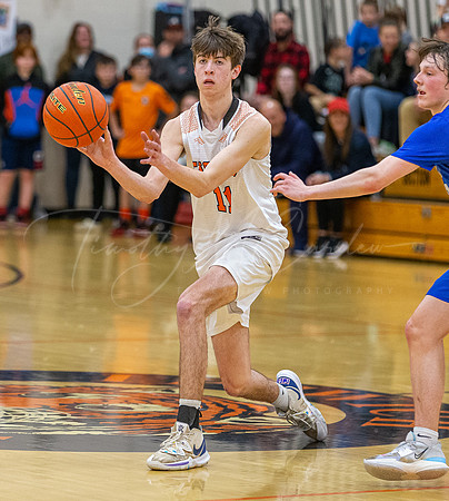 Ipswich vs Stoneham Boys HS Varsity Basketball 2023_02-17_06-32-42_AB5W0718_@TimCardew_2023
