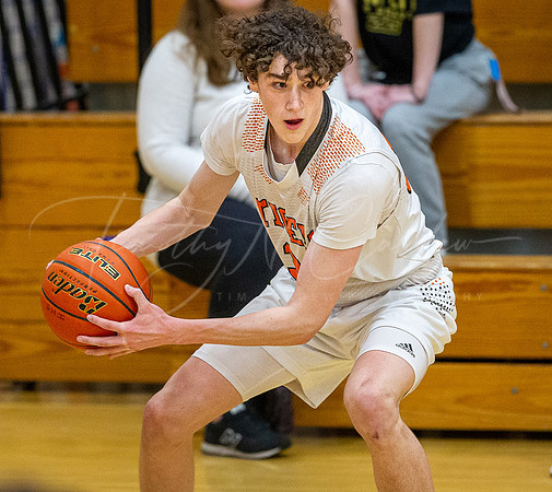 Ipswich vs Stoneham Boys HS Varsity Basketball 2023_02-17_05-59-34_DT7T2343_@TimCardew_2023