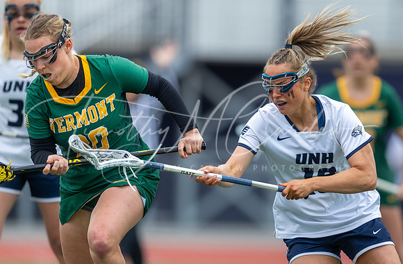 University of New Hampshire vs Vermont Women’s Lacrosse Game 2022_2022-04-16_01-36-22_AB5W0245_@TimCardew_2022