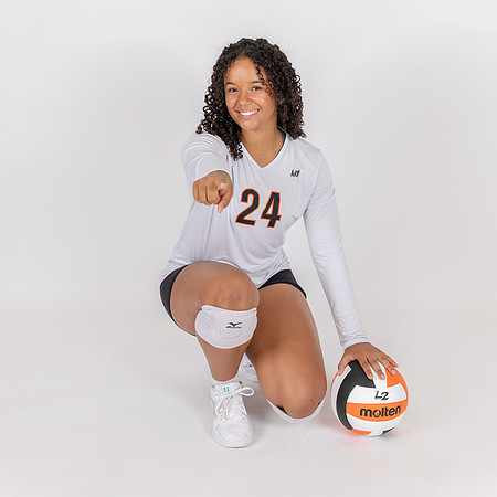 Ipswich Volleyball Media Day 2026_2026-08-28_04-06-17_0X4A1609_@TimCardew_2026