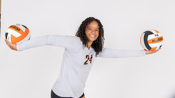 Ipswich Volleyball Media Day 2026_2026-08-28_04-07-32_0X4A1622_@TimCardew_2026