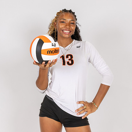 Ipswich Volleyball Media Day 2026_2026-08-28_04-12-49_0X4A1686_@TimCardew_2026