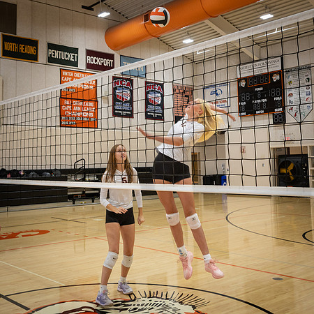 Ipswich Volleyball Media Day 2026_2026-08-28_04-40-15_0X4A1817_@TimCardew_2026