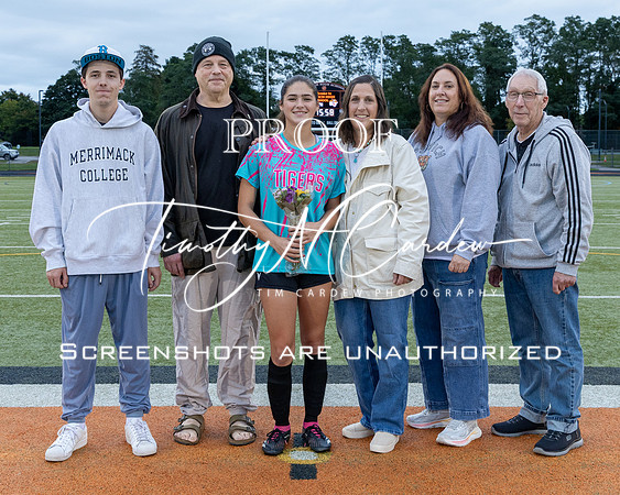 Ipswich vs Amesbury Girls Soccer 2026 Senior Night_2026-09-29_05-41-25_311A7079_@TimCardew_2026