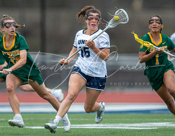 University of New Hampshire vs Vermont Women’s Lacrosse Game 2022_2022-04-16_01-45-44_AB5W0475_@TimCardew_2022