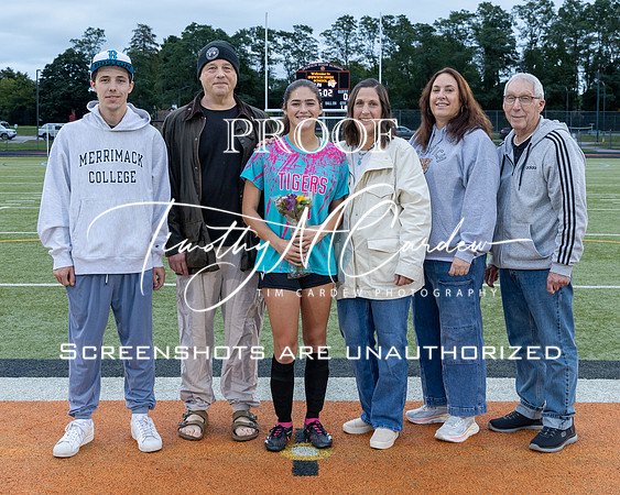 Ipswich vs Amesbury Girls Soccer 2026 Senior Night_2026-09-29_05-41-20_311A7076_@TimCardew_2026