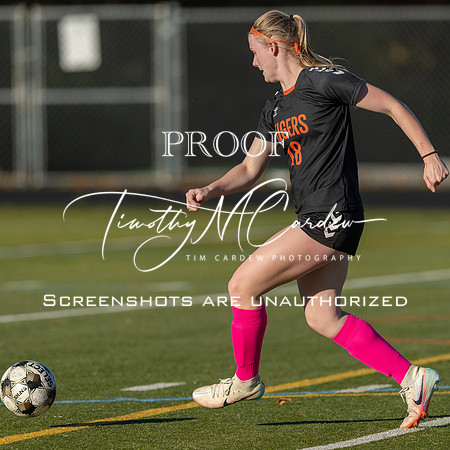 Ipswich vs Manchester Essex Girls Soccer 2026_2026-10-15_04-32-23_0X4A3977_@TimCardew_2026