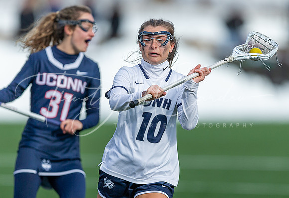 University of New Hampshire vs #25 University of Connecticut Women’s Lacrosse Game 2022_2022-02-27_03-45-09_AB5W6443_@TimCardew_2022