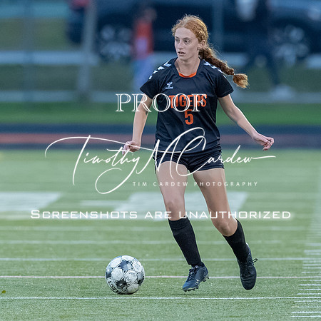 Ipswich vs Amesbury Girls Soccer 2026 Senior Night_2026-09-29_06-07-25_0X4A5668_@TimCardew_2026