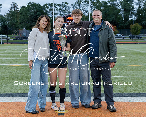 Ipswich vs Amesbury Girls Soccer 2026 Senior Night_2026-09-29_05-38-32_311A7049_@TimCardew_2026