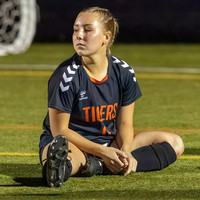 Ipswich vs Amesbury Girls Soccer 2026 Senior Night_2026-09-29_06-46-41_0X4A6710_@TimCardew_2026