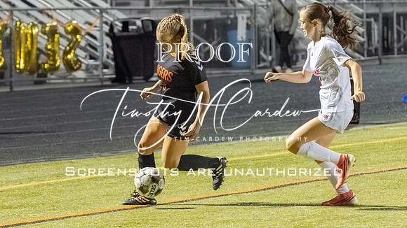 Ipswich vs Amesbury Girls Soccer 2026 Senior Night_2026-09-29_06-53-53_1K7A7692_@TimCardew_2026